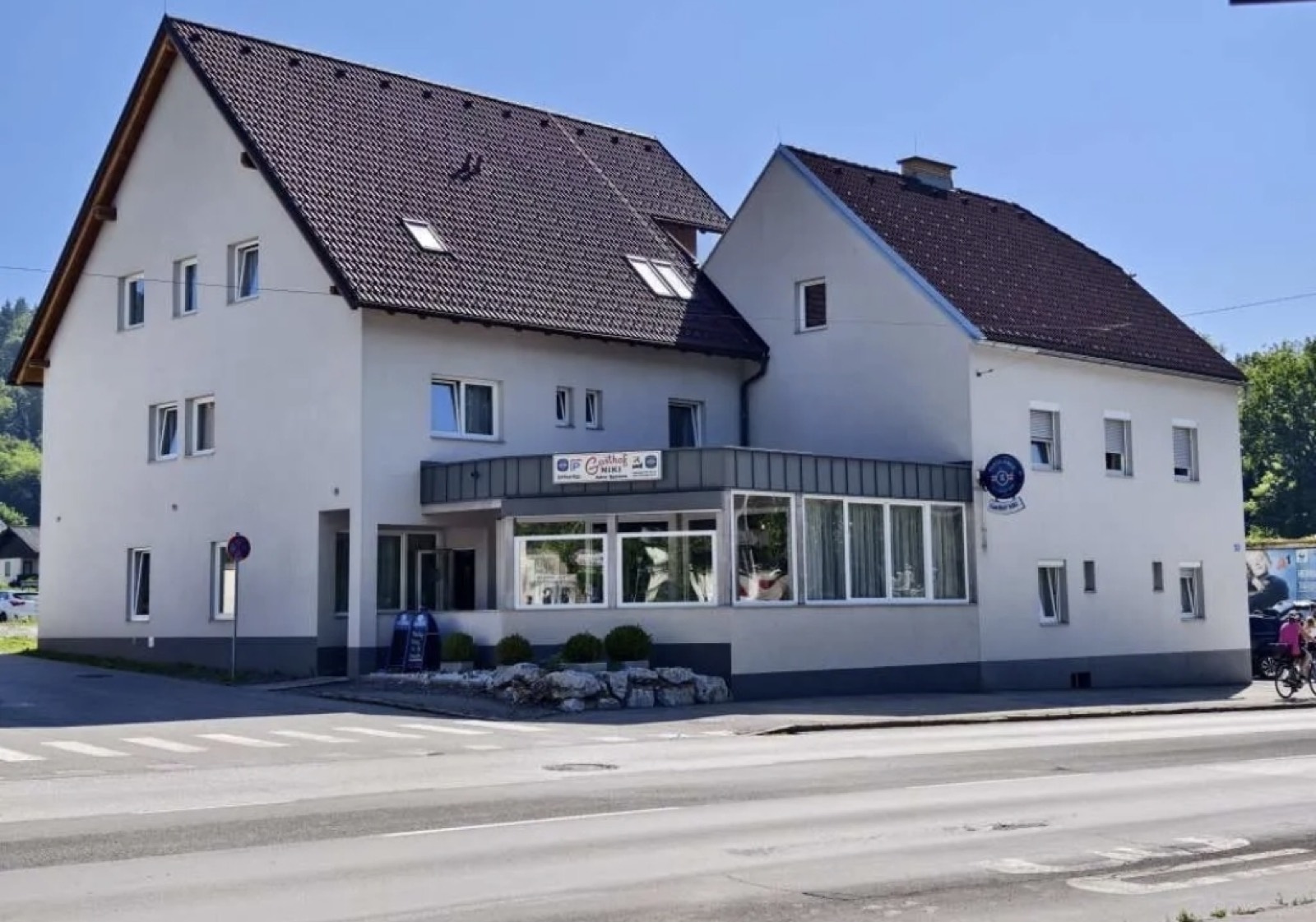 Der Gasthof NIKI von außen